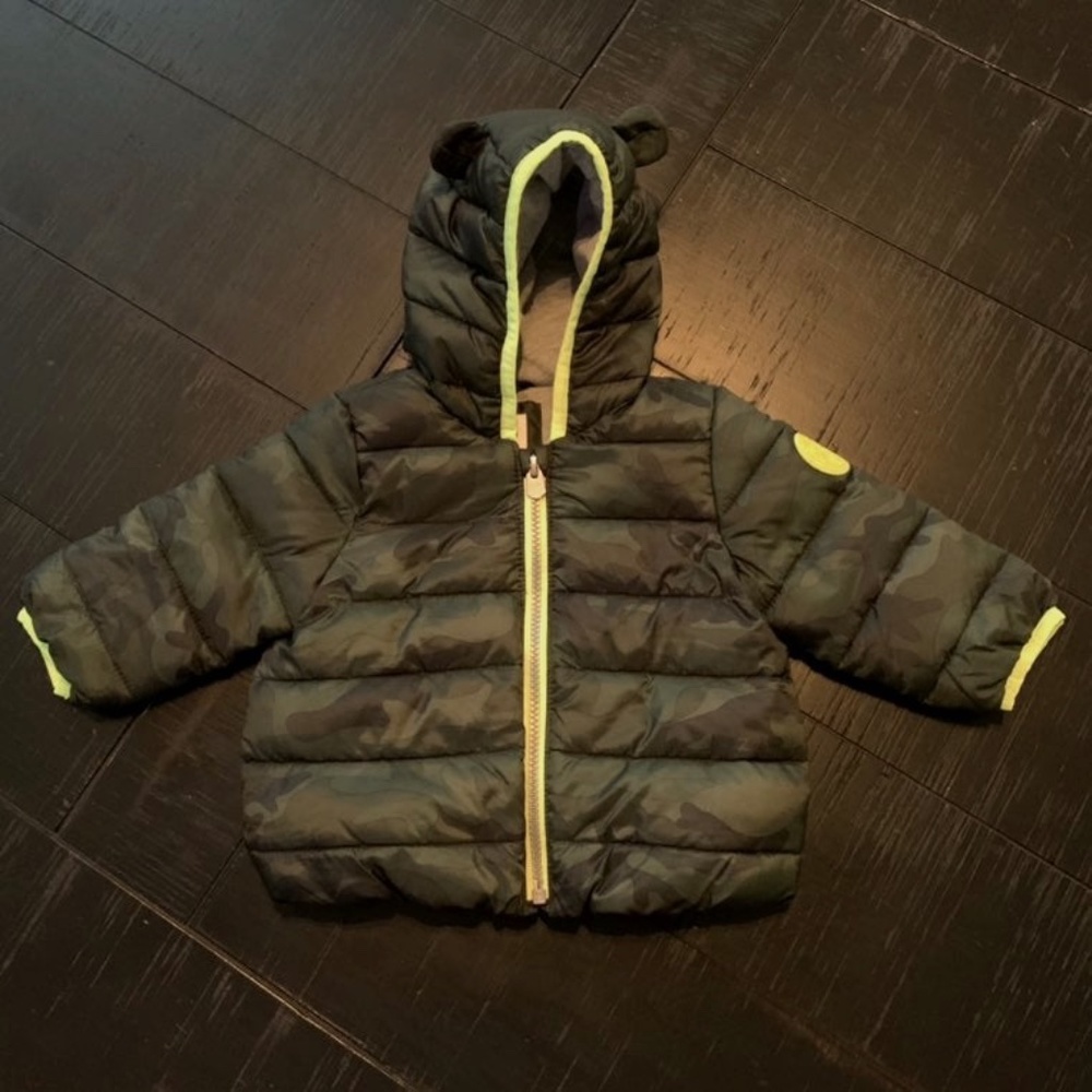 Gap Baby Camo Puffer Jacket 6-12 Months